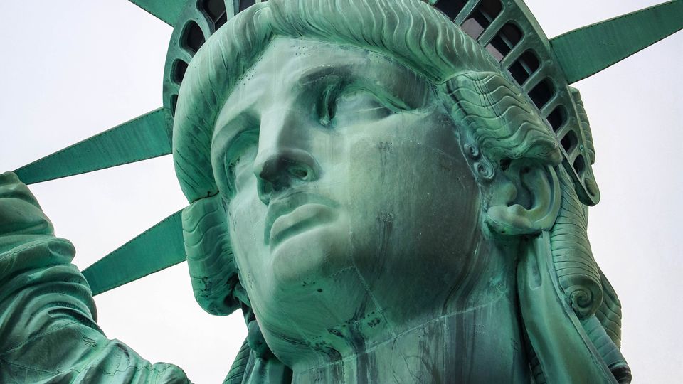 Diena kriptoje: Pasaulinis JAV DeFi reguliavimo žygis, Elono Musko ir Dogecoin "skyrybos", trapusis Nassimas Talebas