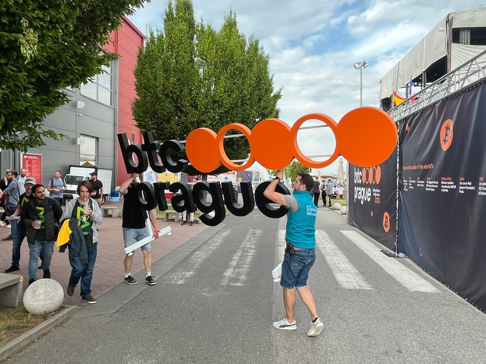 Bitkoinas ir aš Prahoje: kas ten vyko ir kaip viskas atrodė